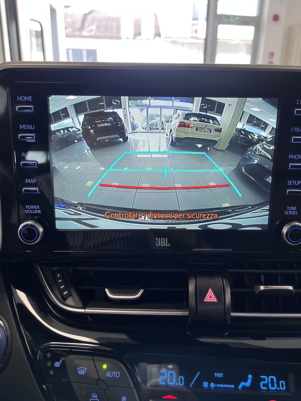 Toyota Toyota C-HR usata a Prato (13)