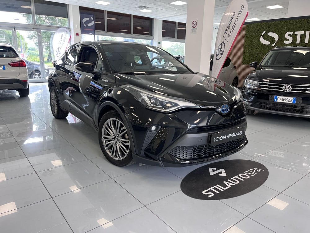 Toyota Toyota C-HR usata a Prato (3)