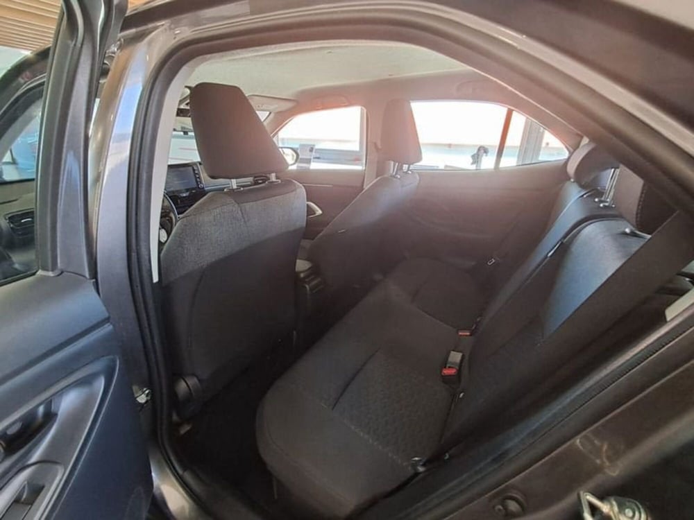 Toyota Yaris Cross usata a Cagliari (12)