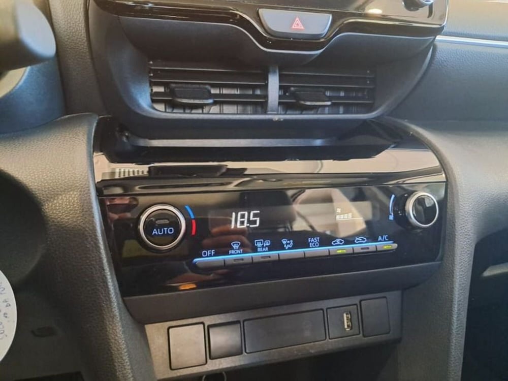 Toyota Yaris Cross usata a Cagliari (18)