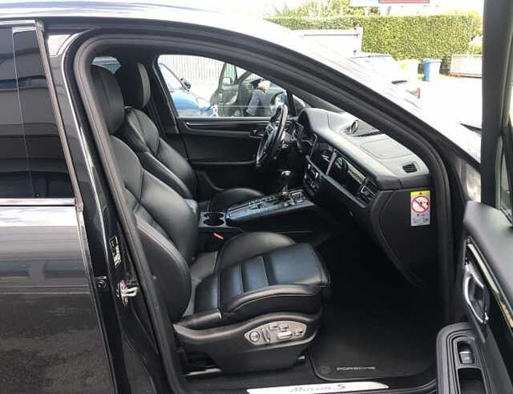 Porsche Macan usata a Lucca (7)