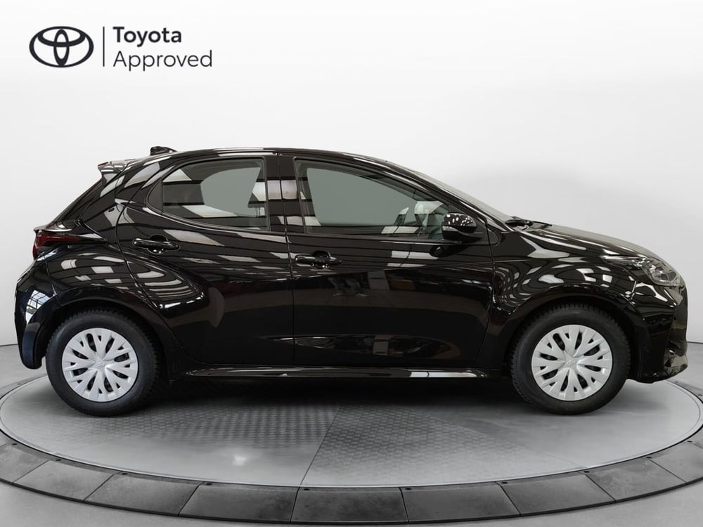 Toyota Yaris usata a Roma (16)