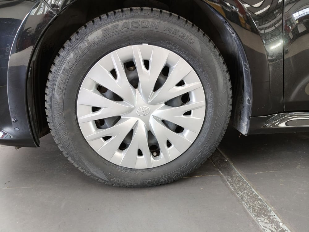 Toyota Yaris usata a Roma (17)