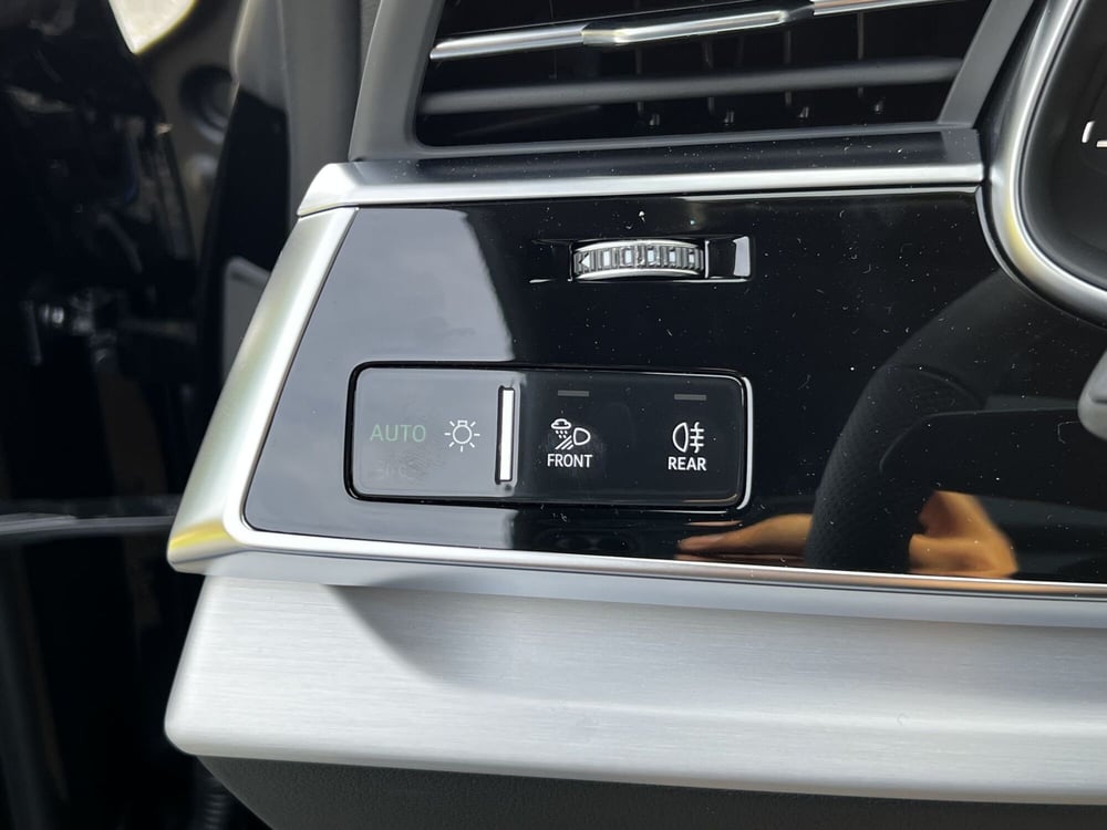 Audi Q8 nuova a La Spezia (17)