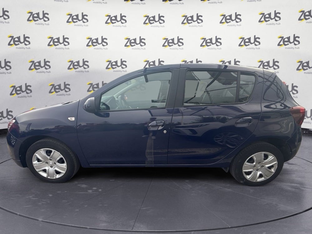 Dacia Sandero usata a Bologna (3)