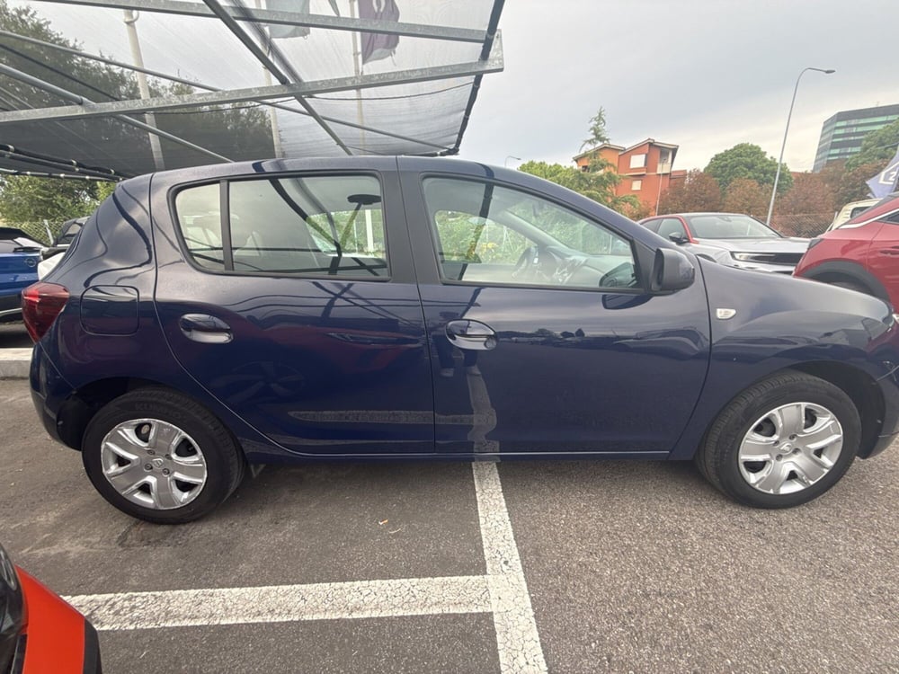 Dacia Sandero usata a Bologna (7)