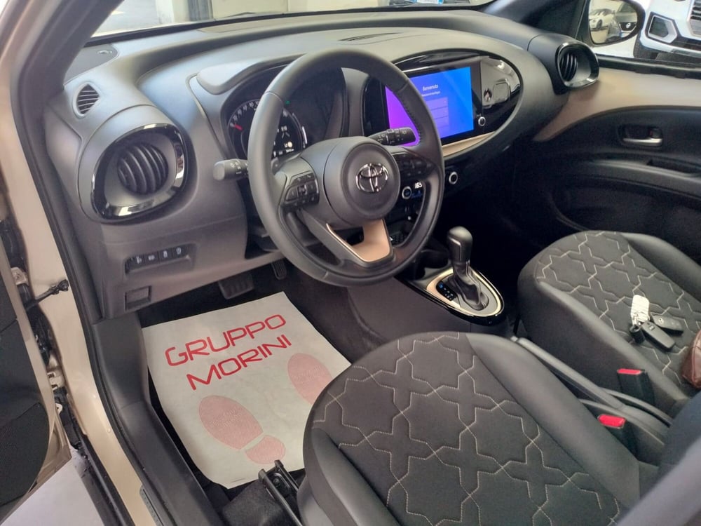 Toyota Aygo X usata a Modena (8)