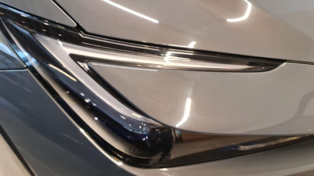 Toyota Prius nuova a Bologna (10)