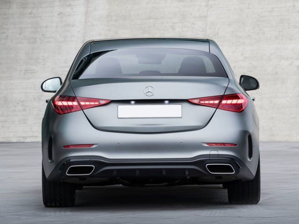 Mercedes-Benz Classe C nuova a Siena (10)