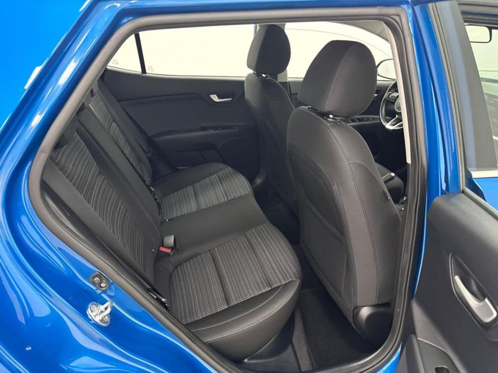Kia Stonic usata a Como (4)