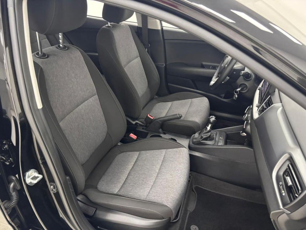 Kia Stonic usata a Como (3)