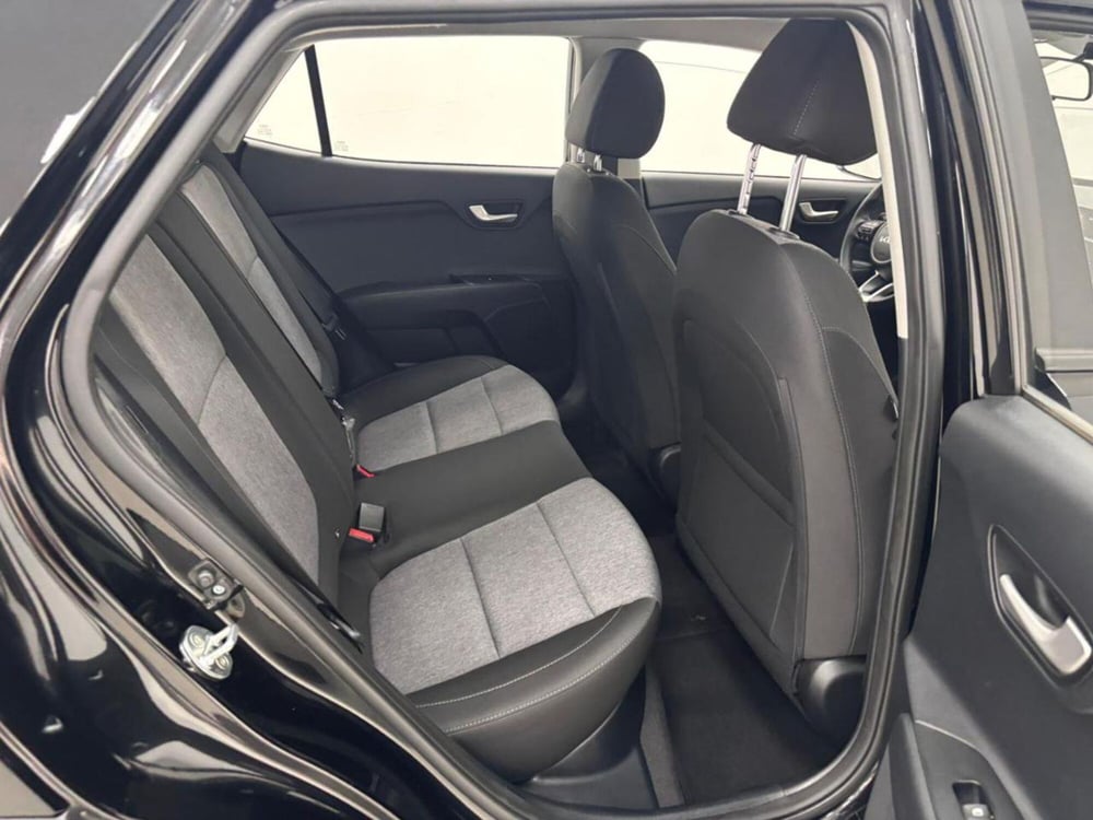 Kia Stonic usata a Como (5)