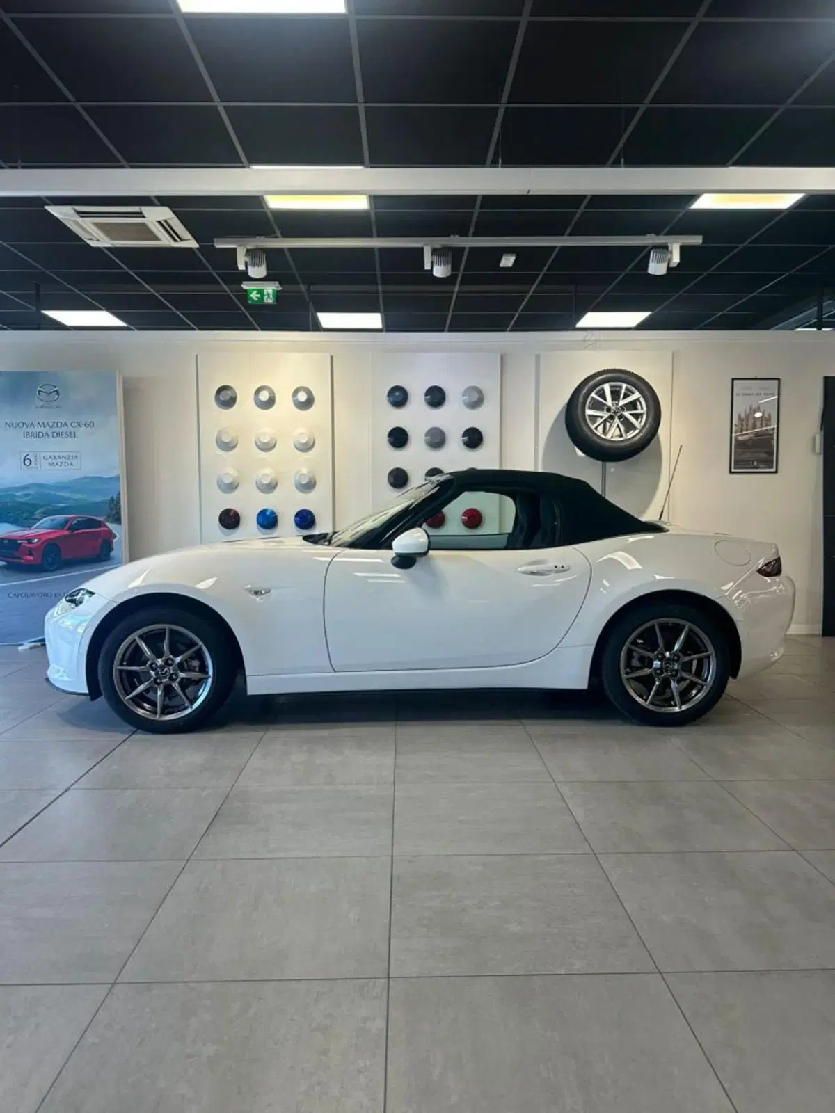 Mazda MX-5 usata a Como (2)