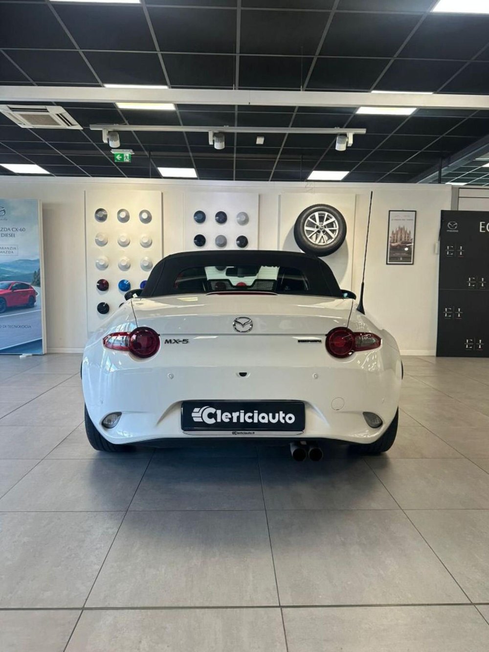 Mazda MX-5 usata a Como (4)