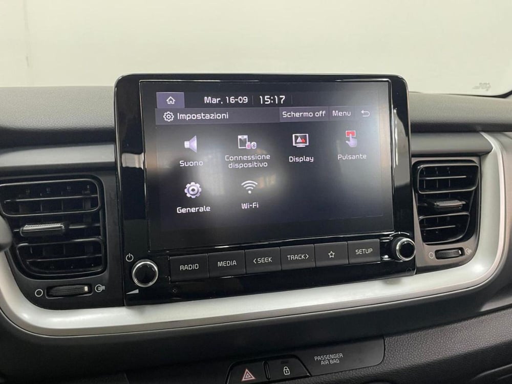 Kia Stonic usata a Como (15)