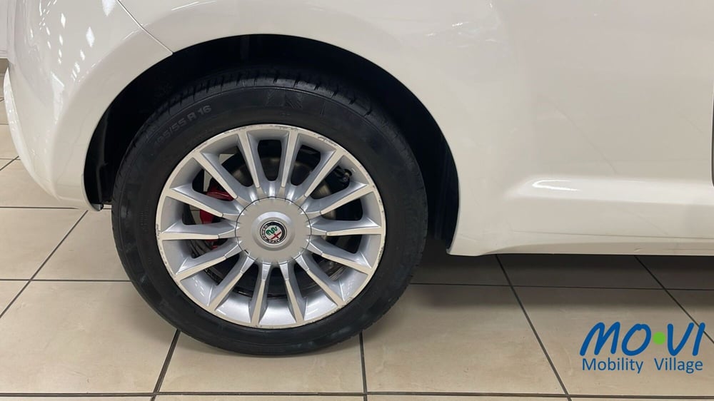 Alfa Romeo MiTo usata a Torino (15)