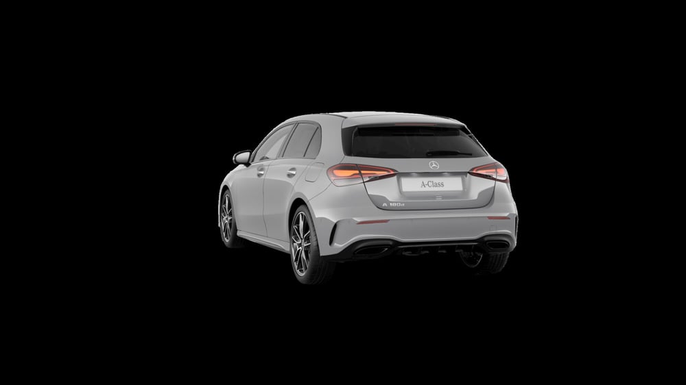 Mercedes-Benz Classe A nuova a Milano (3)