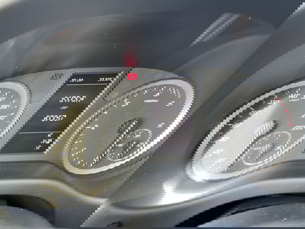 Mercedes-Benz Vito usata a Bari (13)