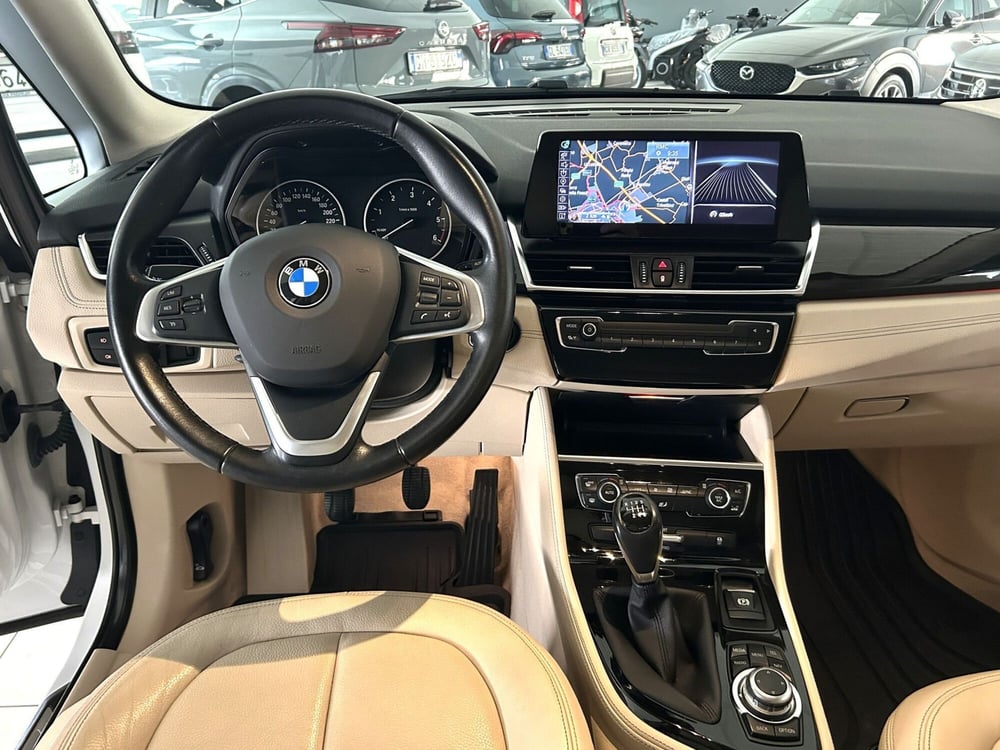 BMW Serie 2 Active Tourer usata a Ferrara (11)