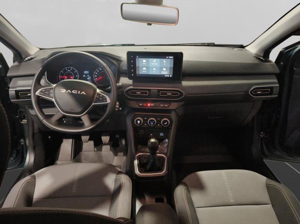 Dacia Sandero Stepway usata a Genova (11)
