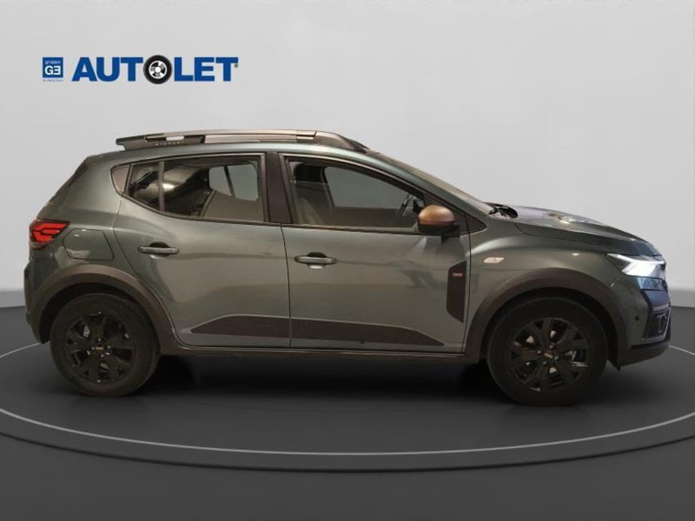 Dacia Sandero Stepway usata a Genova (4)
