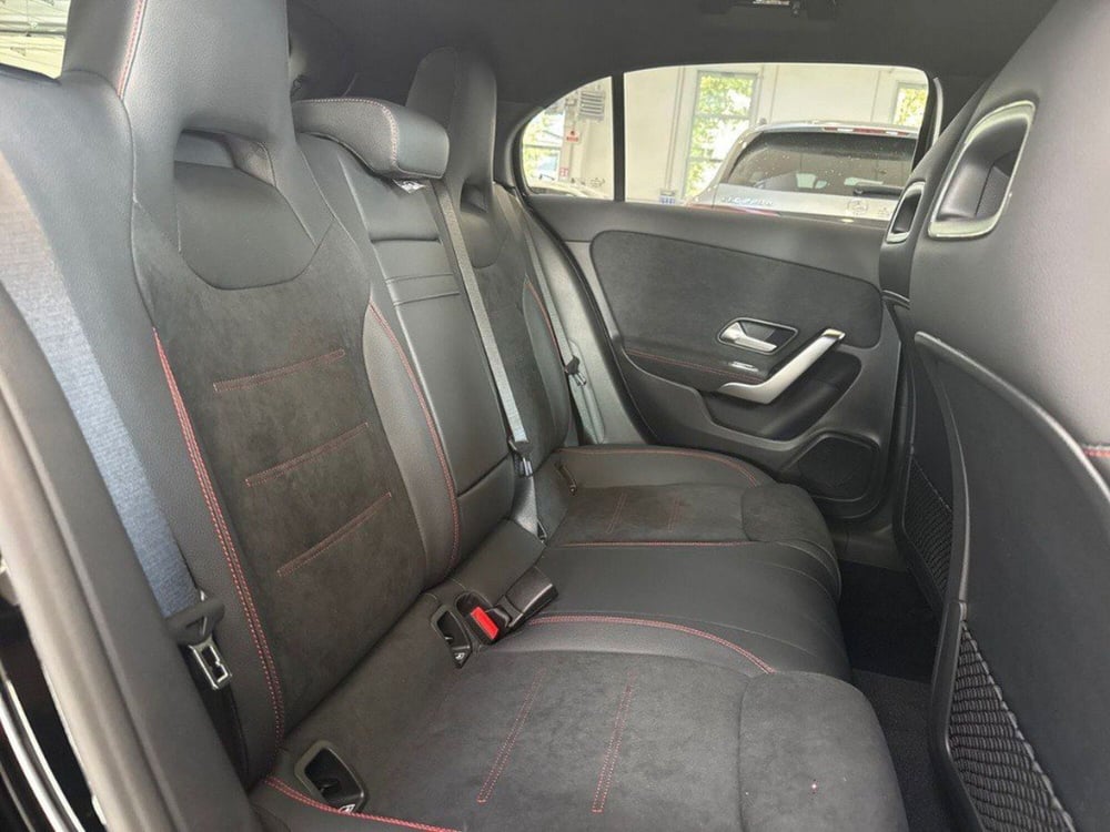 Mercedes-Benz Classe A Sedan nuova a Rimini (13)