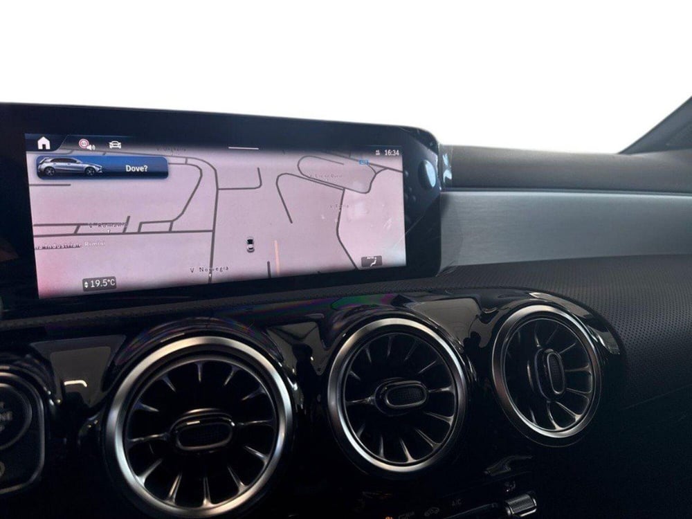 Mercedes-Benz Classe A Sedan nuova a Rimini (15)