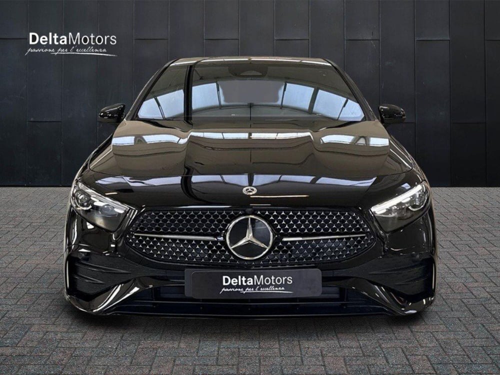 Mercedes-Benz Classe A Sedan nuova a Rimini (6)