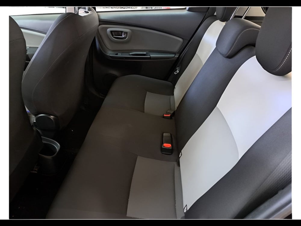 Toyota Yaris usata a Siena (16)