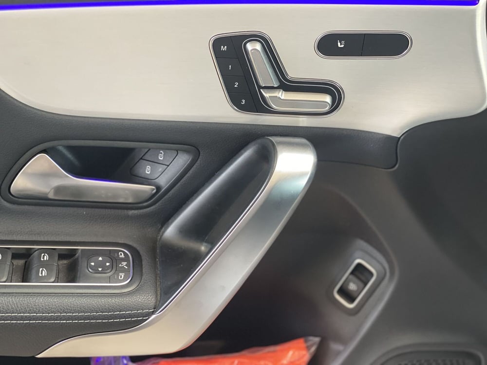 Mercedes-Benz CLA usata a Napoli (12)