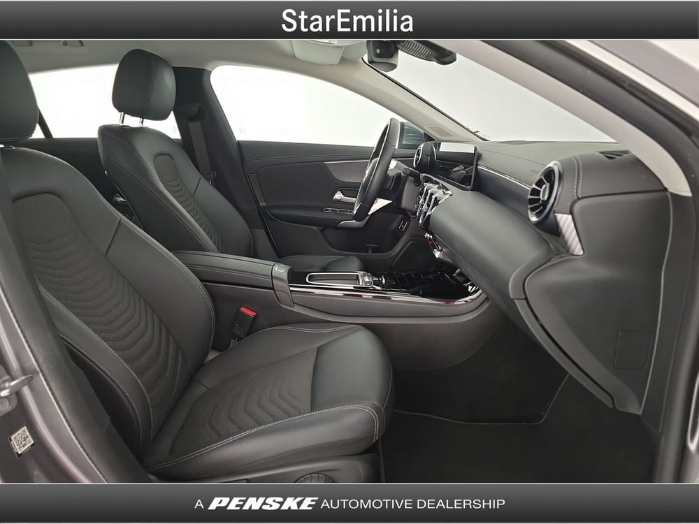 Mercedes-Benz CLA Shooting Brake usata a Bologna (17)