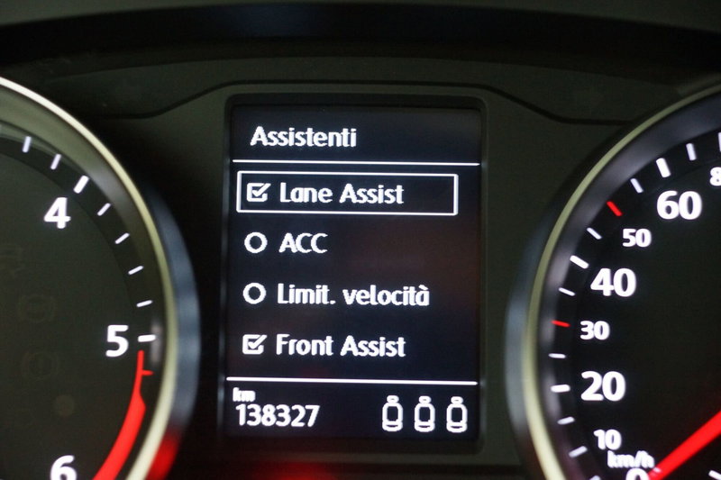 Volkswagen Passat Variant usata a Torino (15)