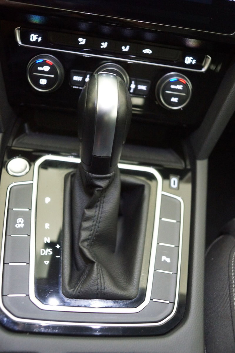 Volkswagen Passat Variant usata a Torino (17)