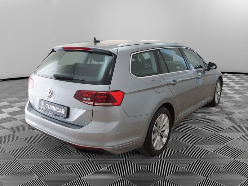 Volkswagen Passat Variant usata a Torino (6)