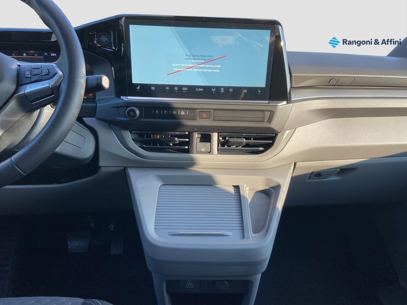 Volkswagen Veicoli Commerciali Caravelle nuova a Mantova (16)