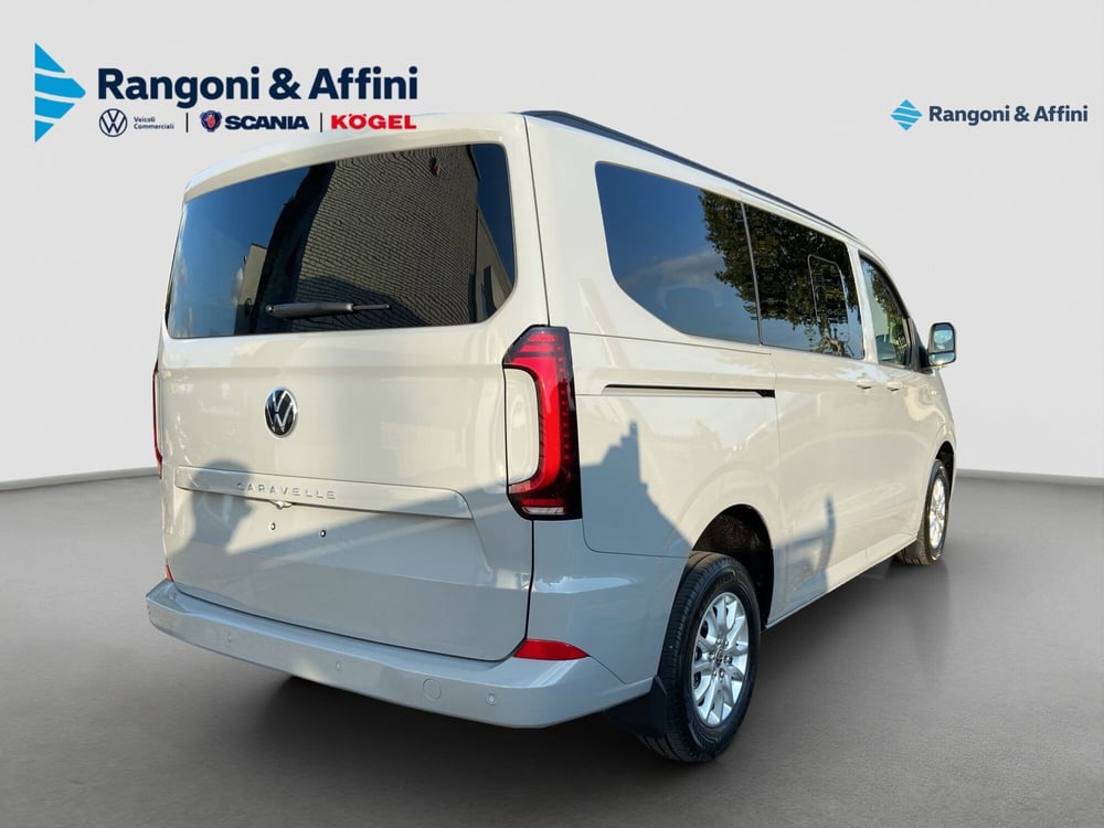 Volkswagen Veicoli Commerciali Caravelle nuova a Mantova (3)