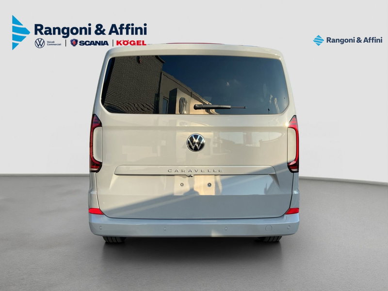 Volkswagen Veicoli Commerciali Caravelle nuova a Mantova (4)