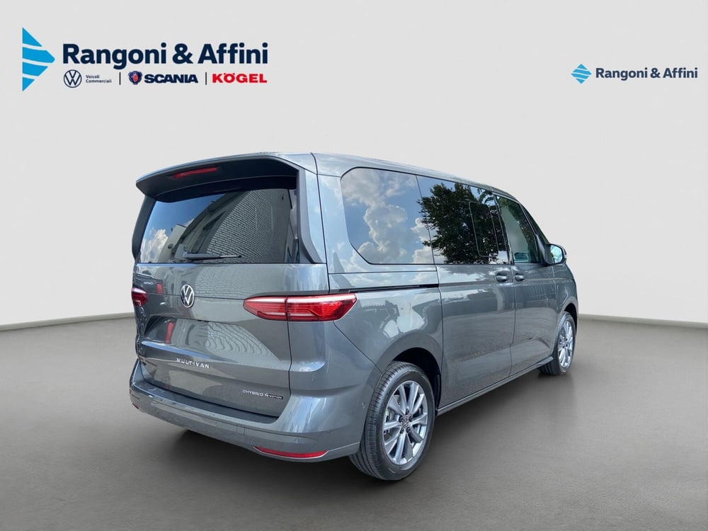 Volkswagen Multivan nuova a Mantova (3)