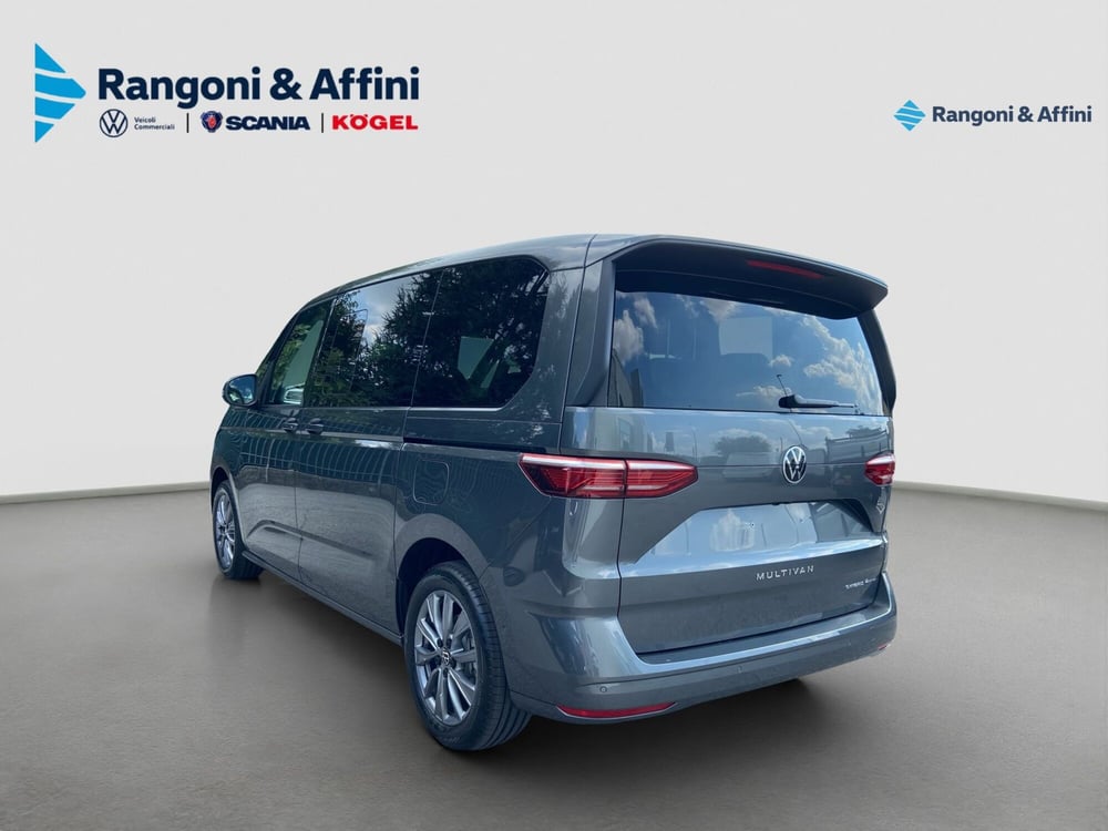 Volkswagen Multivan nuova a Mantova (5)