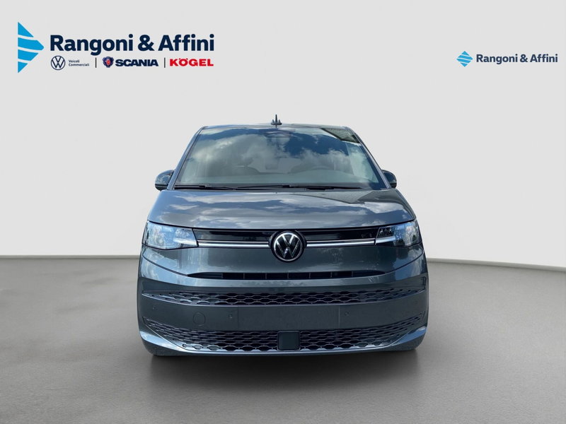 Volkswagen Multivan nuova a Mantova (8)