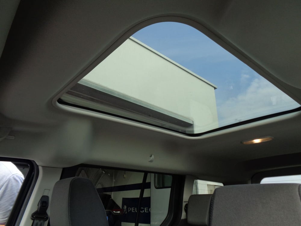 Ford Tourneo Connect usata a Treviso (12)