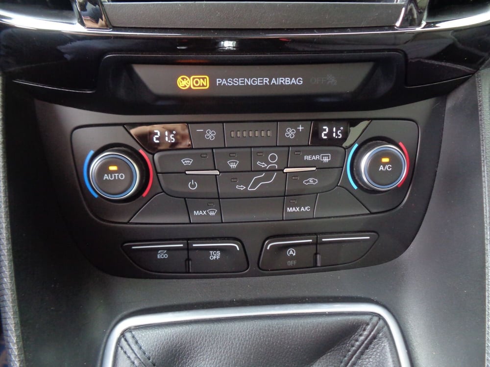Ford Tourneo Connect usata a Treviso (19)