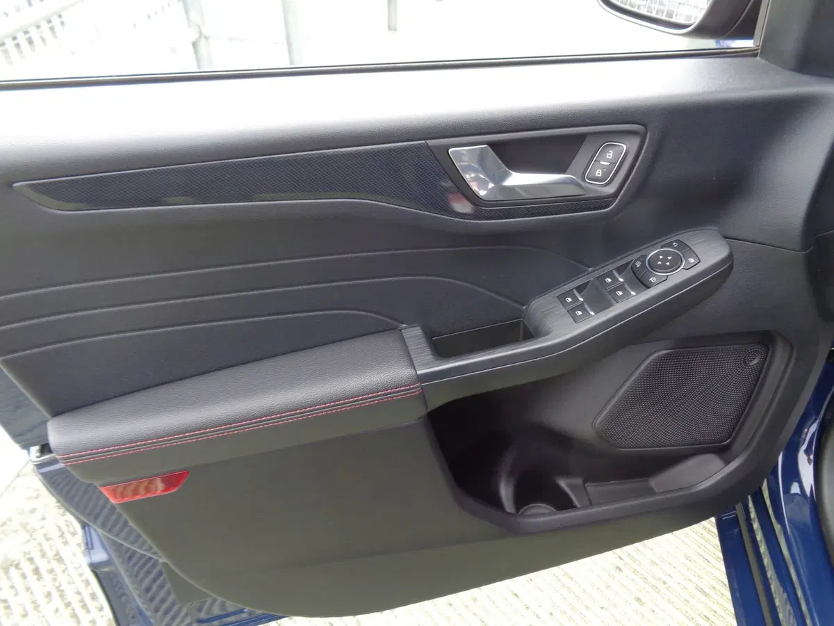 Ford Kuga usata a Treviso (7)