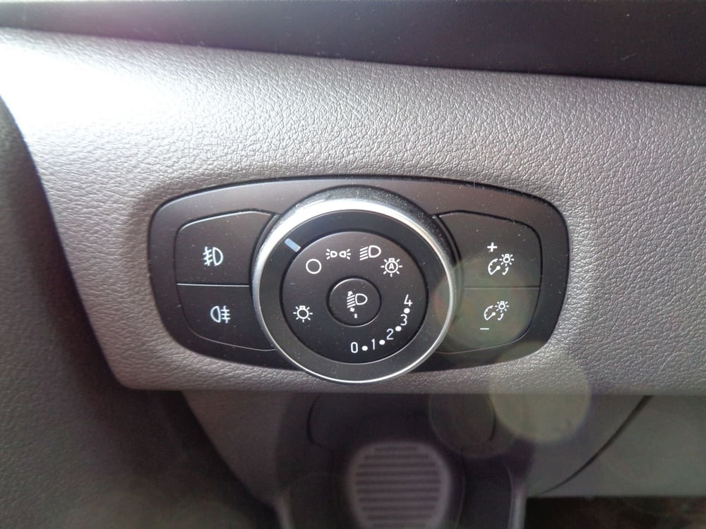 Ford Tourneo Custom usata a Treviso (17)