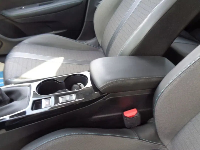 Peugeot 208 usata a Treviso (19)