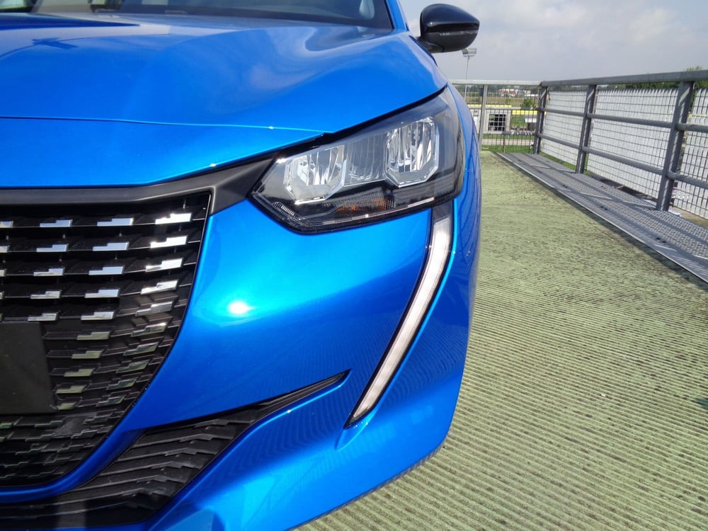 Peugeot 208 usata a Treviso (5)