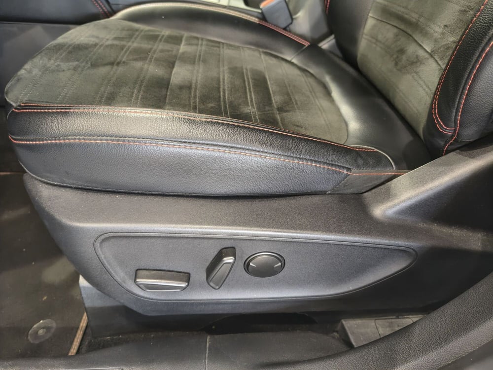 Ford Kuga usata a Vercelli (12)