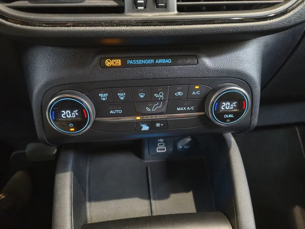 Ford Kuga usata a Vercelli (20)