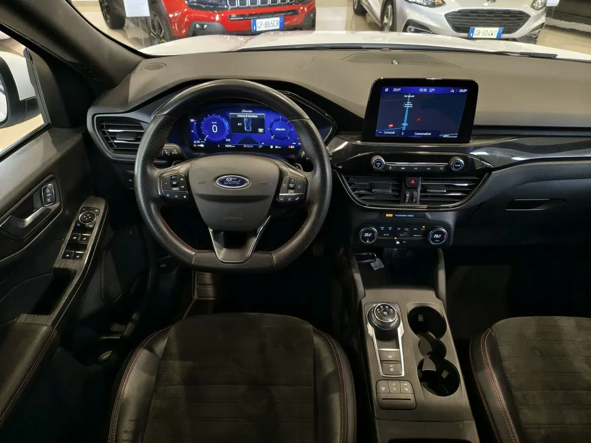 Ford Kuga usata a Vercelli (9)