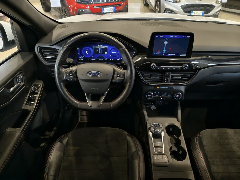 Ford Kuga usata a Vercelli (9)
